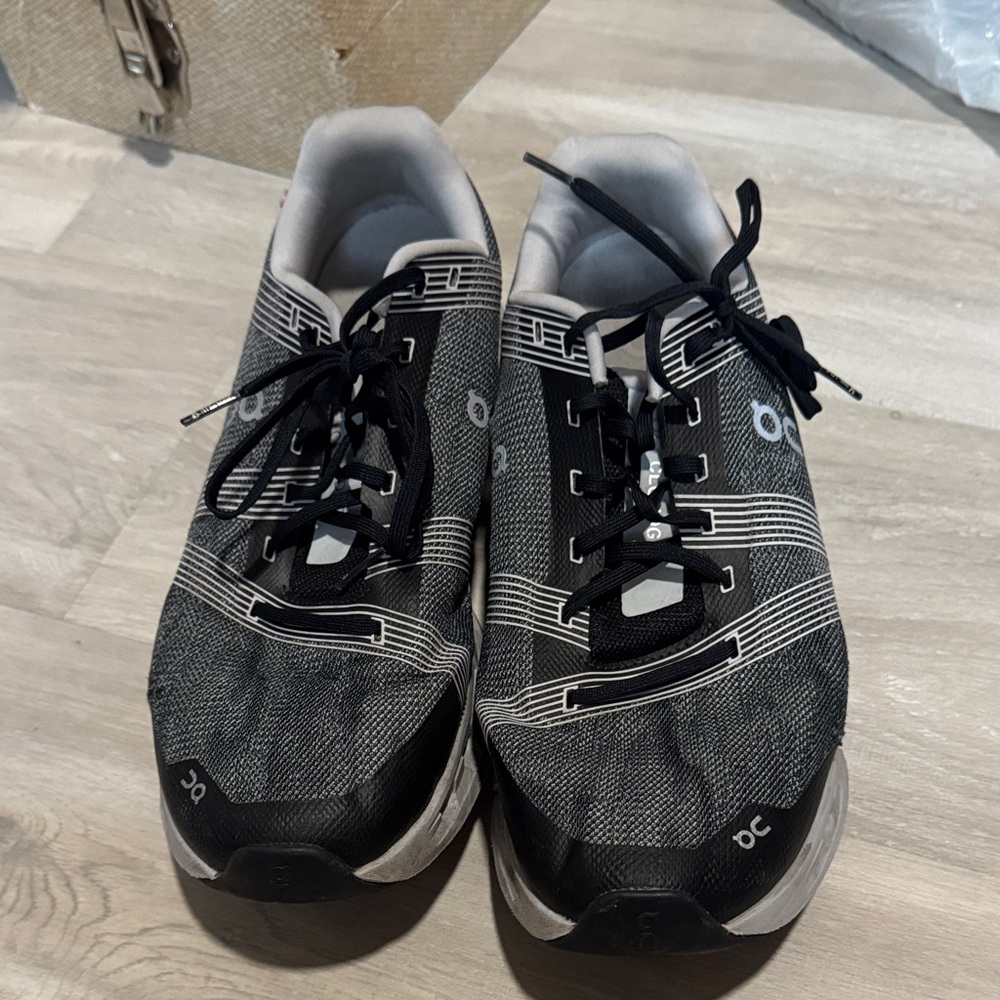 On Running Men's Black and Gray Athletic Shoes size 11.5